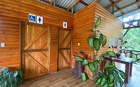 Arenal Rustic Lodge